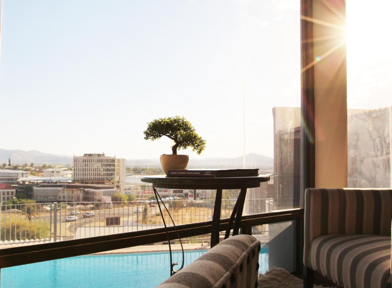 Burg'S View Boutique Hotel Windhoek Bagian luar foto